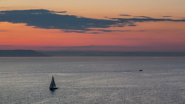 vladivostok sunset bay waterfront yacht ride panorama 4k time lapse russia
