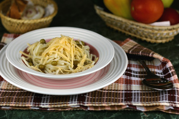 pasta with cheese and peas