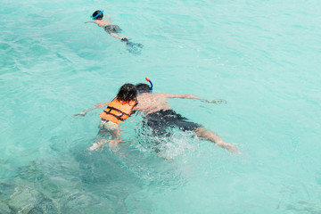 swim in pool with father