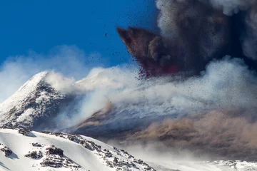 Foto auf Alu-Dibond Volcano etna eruption © Wead