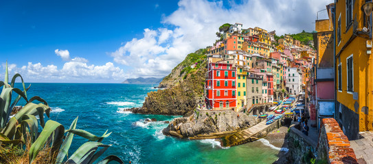 Riomaggiore, Cinque Terre, Liguria, Italy - obrazy, fototapety, plakaty