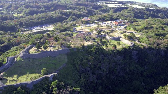 沖縄 世界遺産 今帰仁城址4K空撮