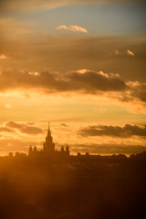 Obraz premium Sunset Moscow State University in winter