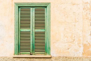 Altes Fenster Holz Fensterläden Grün Verwittert