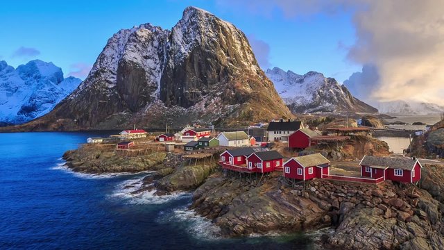 Cinemagraph loop - Reine fishing village - motion photo