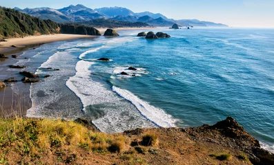 Foto auf Acrylglas Strand und Meer Weitläufiger Blick auf die Küste von Oregon einschließlich des kilometerlangen Sandstrandes