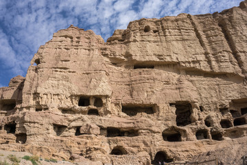 höhlen und buddha in bamiyan