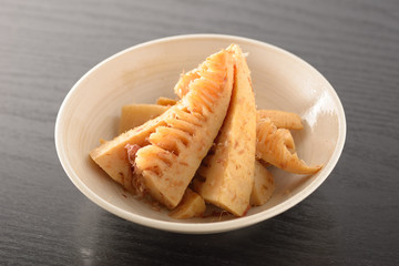 たけのこの土佐煮