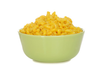 macaroni and cheese in green bowl