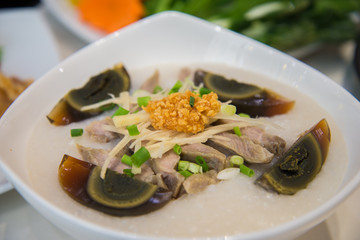 Congee with preserved eggs
