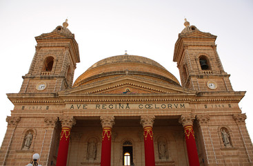 Mgarr Cathedral front 