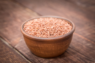 brown grain rice variety 