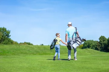Glasschilderij Golf Familie op golfbaan
