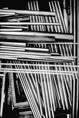 Obraz premium pile of metal pipes and rods
