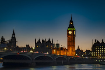 Fototapeta na wymiar Big Ben and the Houses of Parliament at night in London, England
