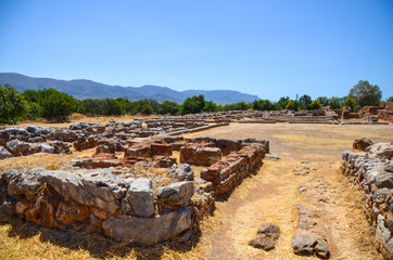 Crete (Greece) conducted excavations Mali Palace