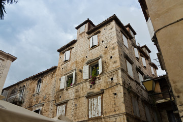 Fototapeta na wymiar Altstadt in Trogir, Kroatien