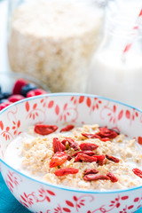 Antioxidant breakfast, cereal and porridge with goji fruit
