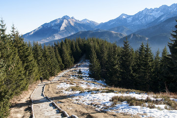 droga z Gęsiej Szyi w Tatrach