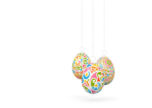 Drei hängende, verzierte, dekorative Ostereier isoliert auf weißem Hintergrund. Vorlage für Ostergrußkarten. Ostern, Ostergrüße, Grußkarte - Three Hanging Easter Eggs.