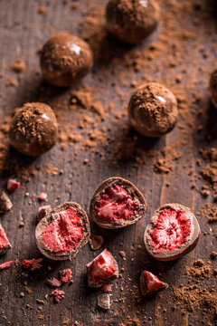Dark chocolate truffles