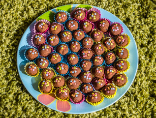 Cake balls