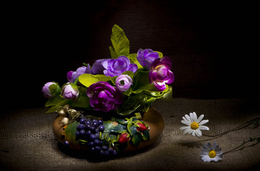 il vaso con i fiori