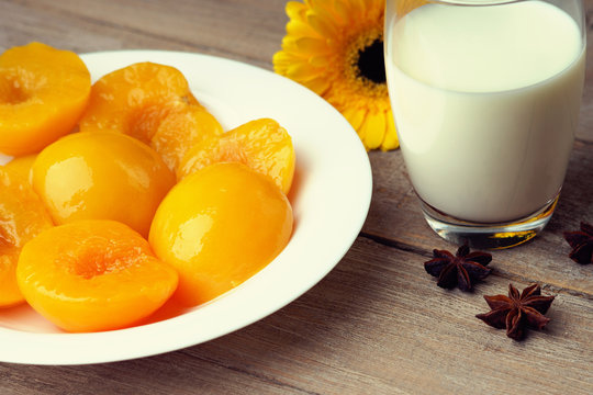 Peaches, milk, gerber and anise
