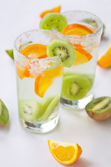 Kiwi and orange lemonade