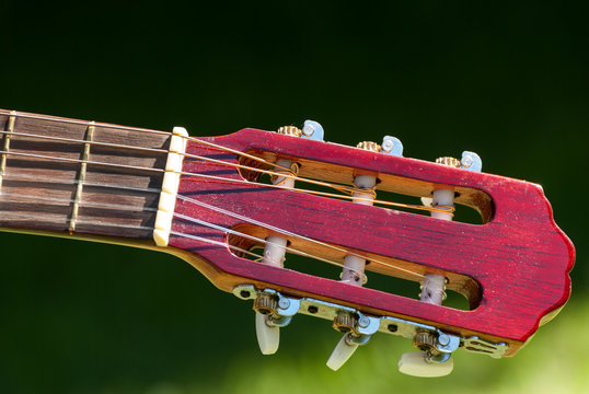 clavijero de guitara, clavijas, cuerdas