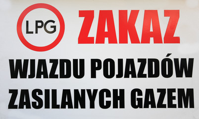  Tablica ostrzegawcza - LPG - Zakaz wjazdu © Rochu_2008