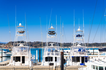 ヨットハーバー