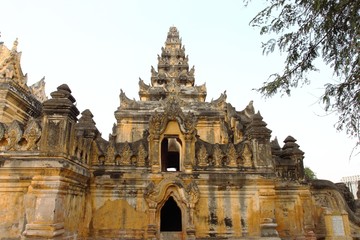 Fototapeta na wymiar Maha Aung Mye Bon Zan Monastery in Inwa city,Mandalay ,Myanmar
