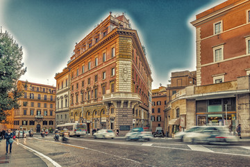 Fototapeta na wymiar old buildings along the streets of Rome