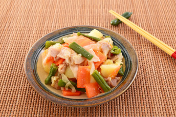 おいしそうな野菜料理