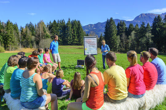 Teamschulung im Gr&uuml;nen