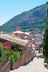 Mallorca, Isole Baleari, Spagna: i gradini della grande scalinata del Calvario a Pollensa, 6 giugno 2012