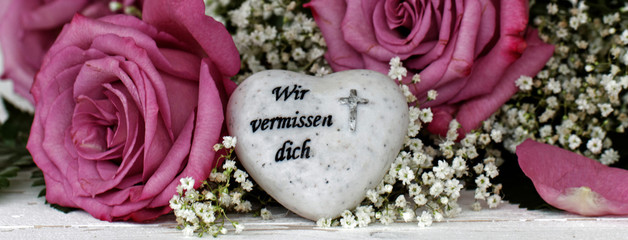 Herz mit Trauerspruch,