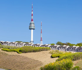 Obraz premium Namsan Park and N Seoul Tower, South Korea