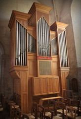 Sainte-Mère-Église: orgues.