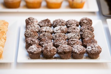 chocolate muffins