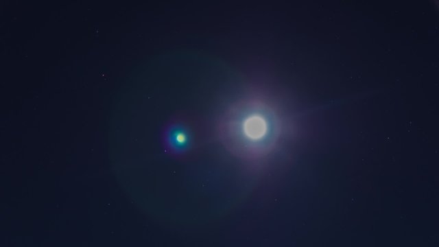 heller mond und schnelle wolken zeitraffer