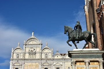 Obraz premium Bartolomeo Colleoni monument and Scuola Grande di San Marco, in Venice