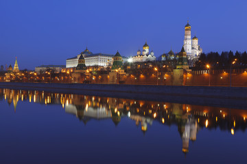 Fototapeta na wymiar Panorama of the Moscow Kremlin in the early morning