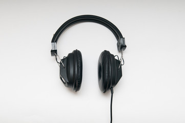 Fototapeta na wymiar black headphones