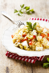 Bulgur with feta, olives and capsicum