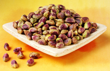 PISTACHIO NUTS