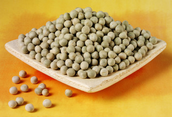 DRIED GREEN PEAS