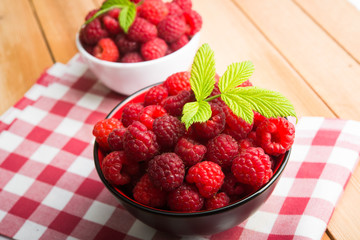 sweet raspberry berry fruits
