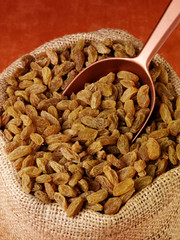 SACK OF GREEN SULTANAS